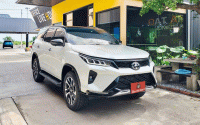 โตโยต้า ฟอร์จูนเนอร์ 2.4 Legender 4WD ปี 2023