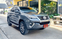 โตโยต้า ฟอร์จูนเนอร์ 2.4 V 4WD ปี 2020