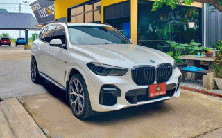 รถบีเอ็มดับบลิว เอ็กซ์5 xDrive 45e M Sport ปี 2023 มือสอง