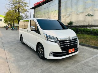 โตโยต้า มาเจสตี้ 2.8 PREMIUM ปี 2020