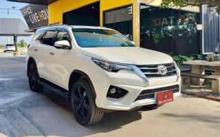 โตโยต้า ฟอร์จูนเนอร์ 2.8 TRD 4WD ปี 2016