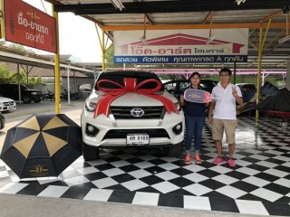 โตโยต้า ฟอร์จูนเนอร์ 2.8 TRD 2WD ปี 2017