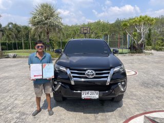 โตโยต้า ฟอร์จูนเนอร์ 2.4 V 2WD ปี 2018