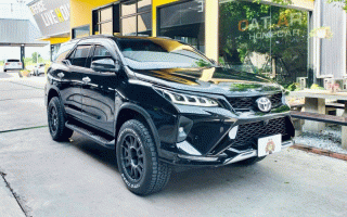 โตโยต้า ฟอร์จูนเนอร์ 2.4 Legender 2WD ปี 2021
