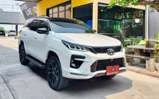 รถโตโยต้า ฟอร์จูนเนอร์ 2.8 GR SPORT 4WD ปี 2025 มือสอง