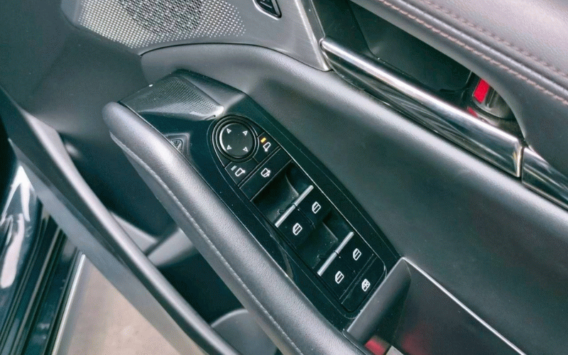 ภาพ10 มาสด้า 3 2.0 SP ปี 2022