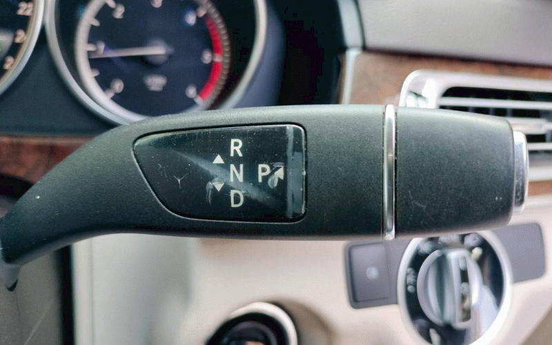 ภาพ10 เมอร์เซเดส-เบนซ์ อี-คลาส E300 bluetec Hybird ปี 2014