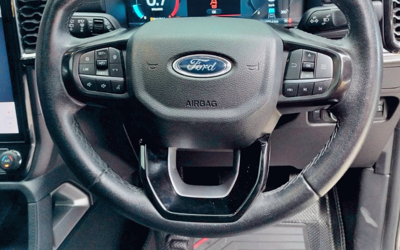 ภาพ10 ฟอร์ด เอเวอเรสต์ 2.0 BI-TURBO TITANIUM+ 2WD ปี 2023