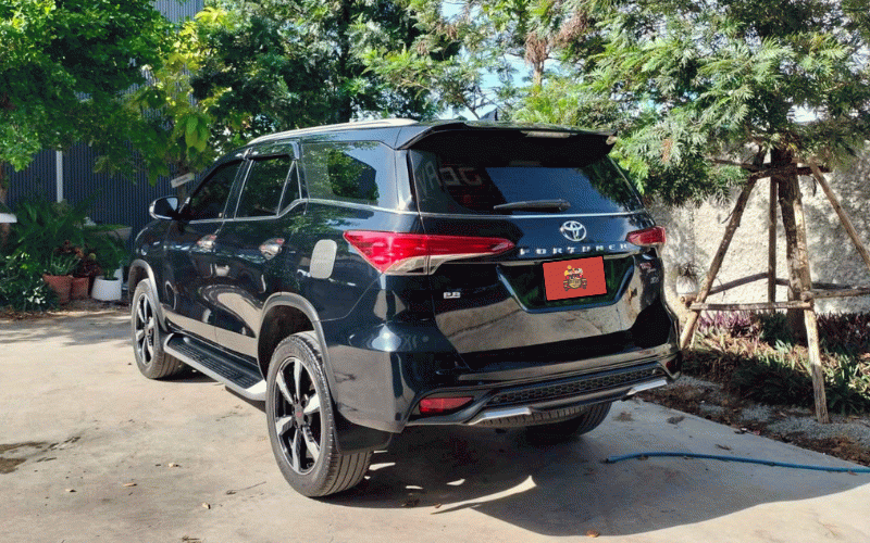 ภาพ4 โตโยต้า ฟอร์จูนเนอร์ 2.4V 2WD ปี 2020