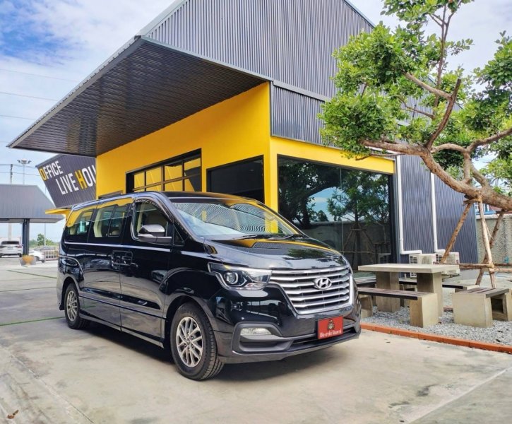 2019 Hyundai H1 2.5 ELITE