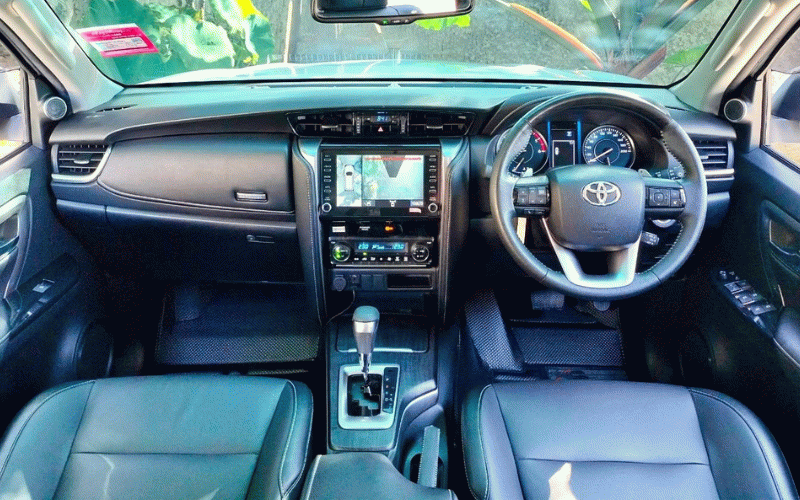 ภาพ8 โตโยต้า ฟอร์จูนเนอร์ 2.4 Legender V 2WD ปี 2022