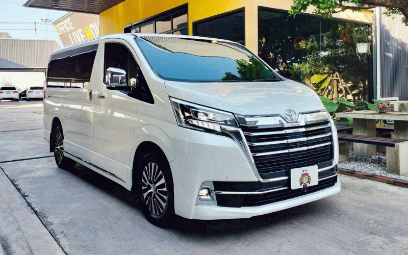 ภาพ2 โตโยต้า มาเจสตี้ 2.8 PREMIUM ปี 2020