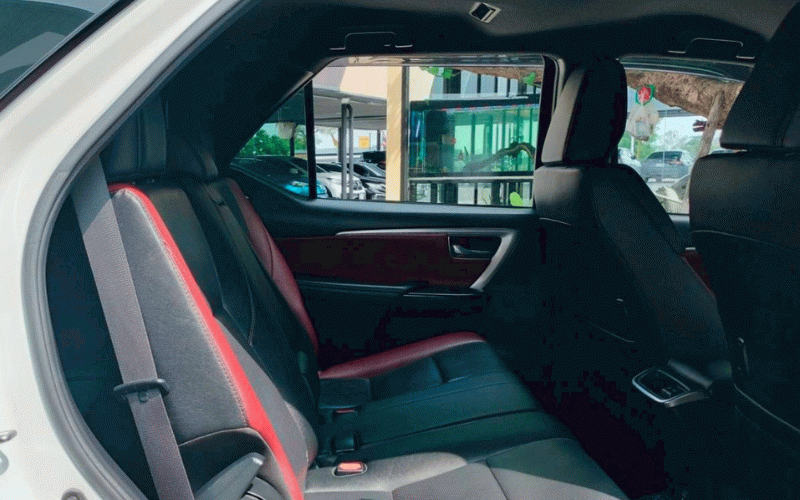 ภาพ19 โตโยต้า ฟอร์จูนเนอร์ 2.4 Legender 2WD ปี 2023