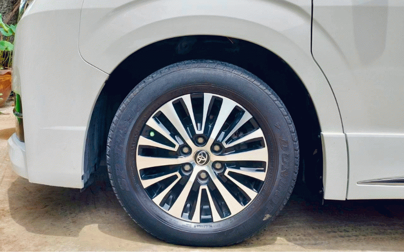 ภาพ5 โตโยต้า มาเจสตี้ 2.8 PREMIUM ปี 2020