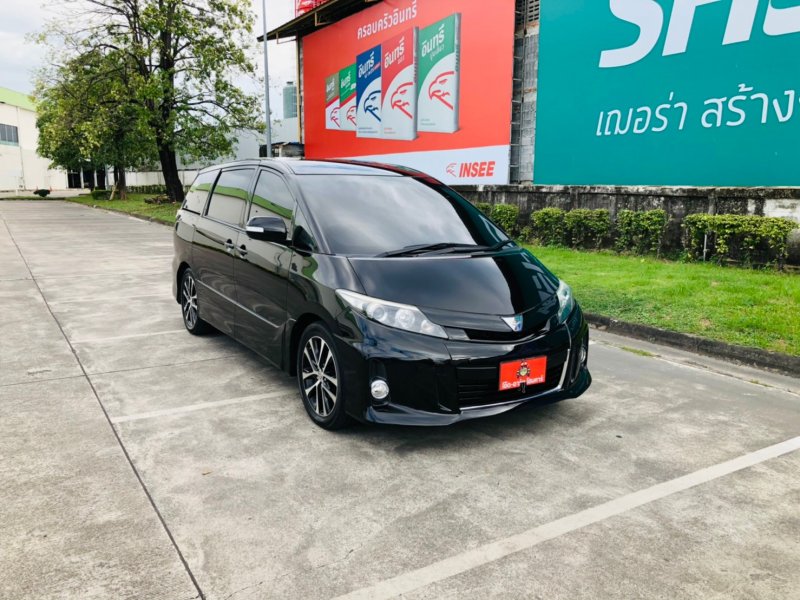 2014 Toyota Estima 2.4 Aerae