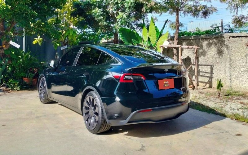 ภาพ20 เทสล่า โมเดล วาย PERFORMANCE ปี 2023