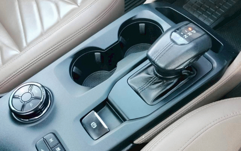 ภาพ10 ฟอร์ด เอเวอเรสต์ 2.0 BI-TURBO TITANIUM+ 4WD ปี 2023