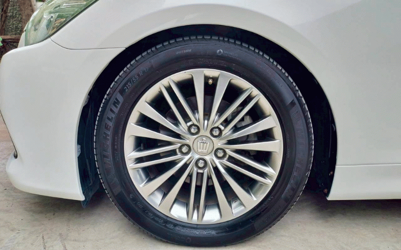 ภาพ3 โตโยต้า คราวน์ 2.5 ROYAL SALOON HYBRID ปี 2014