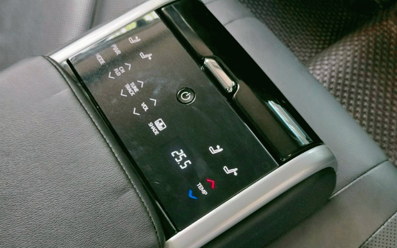 ภาพ19 โตโยต้า คัมรี่ 2.5 HYBRID PREMIUM LUXURY ปี 2022