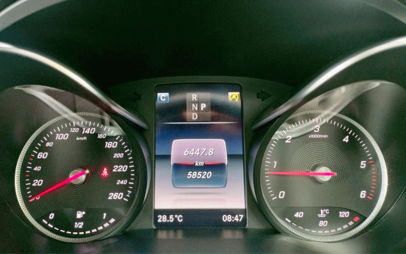 ภาพ9 เมอร์เซเดส-เบนซ์ จีแอลซี 250D 4MATIC AMG ปี 2021