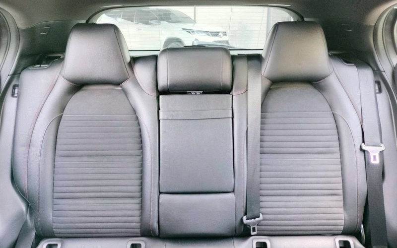 ภาพ21 เมอร์เซเดส-เบนซ์ จีแอลเอ-คลาส GLA250 AMG ปี 2020