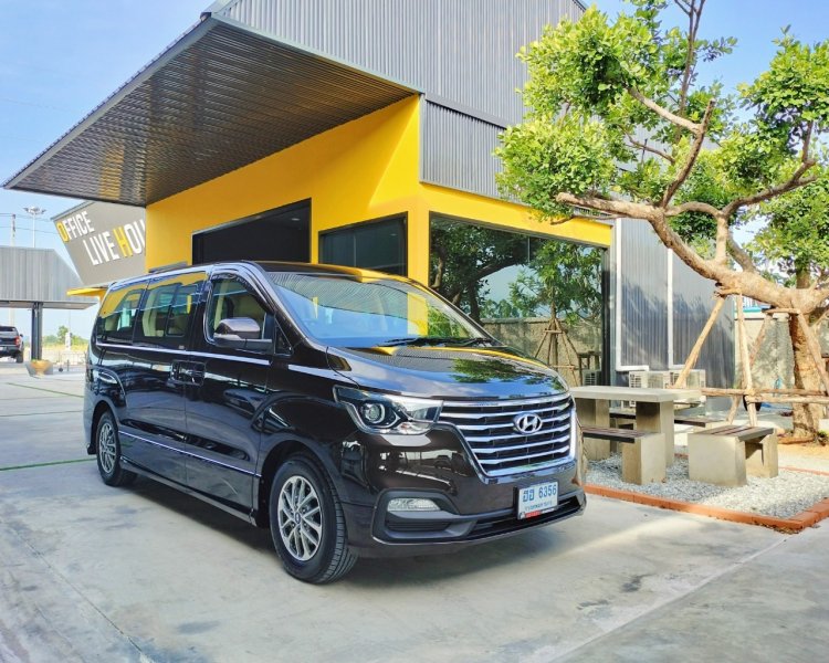 2019 Hyundai H1 2.5 ELITE