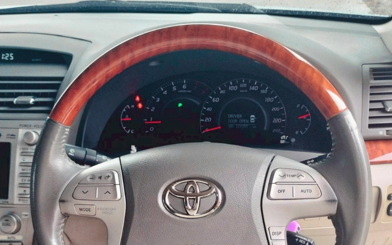 ภาพ9 โตโยต้า คัมรี่ 2.0 G ปี 2010