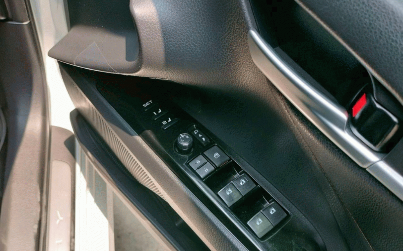 ภาพ10 โตโยต้า คัมรี่ 2.5 G A/T ปี 2019