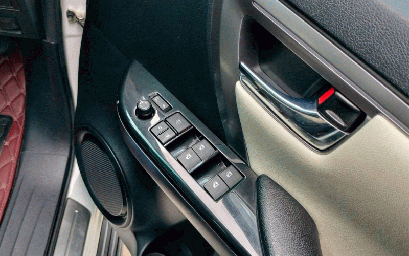 ภาพ11 โตโยต้า ฟอร์จูนเนอร์ 2.8 LEGENDER 4WD ปี 2023