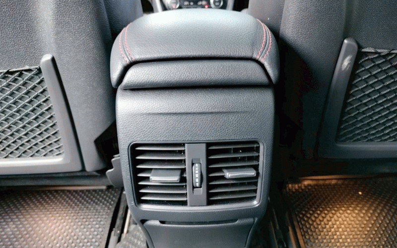 ภาพ20 เมอร์เซเดส-เบนซ์ จีแอลเอ-คลาส GLA250 AMG ปี 2020