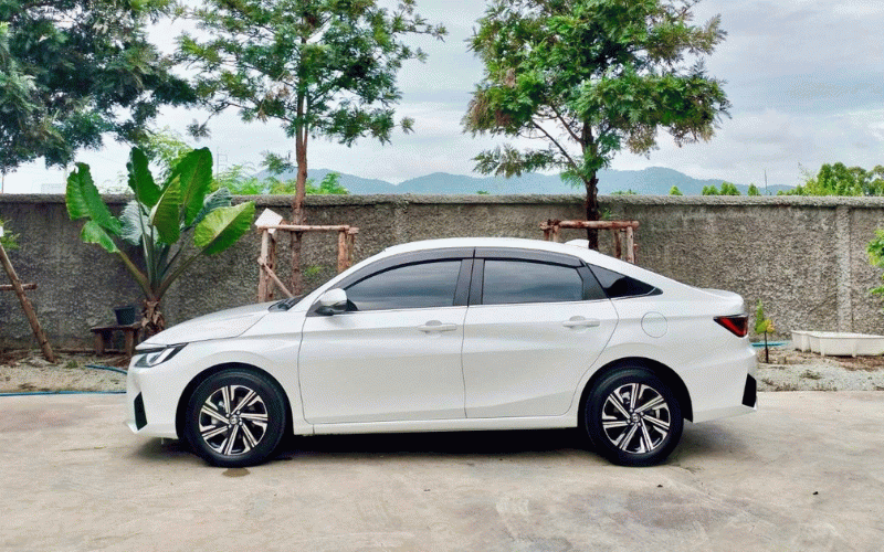 ภาพ3 โตโยต้า ยาริส ATIV 1.2 PREMIUM A/T ปี 2024