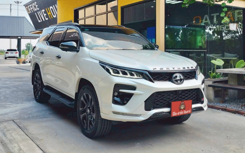 2022 Toyota Fortuner 2.8 GR SPORT 4WD