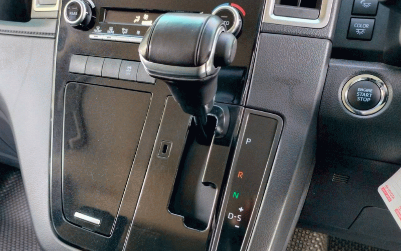 ภาพ11 โตโยต้า มาเจสตี้ 2.8 PREMIUM ปี 2020