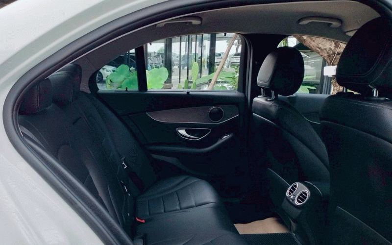 ภาพ19 เมอร์เซเดส-เบนซ์ ซี-คลาส C220d AVANT-GARDE ปี 2019