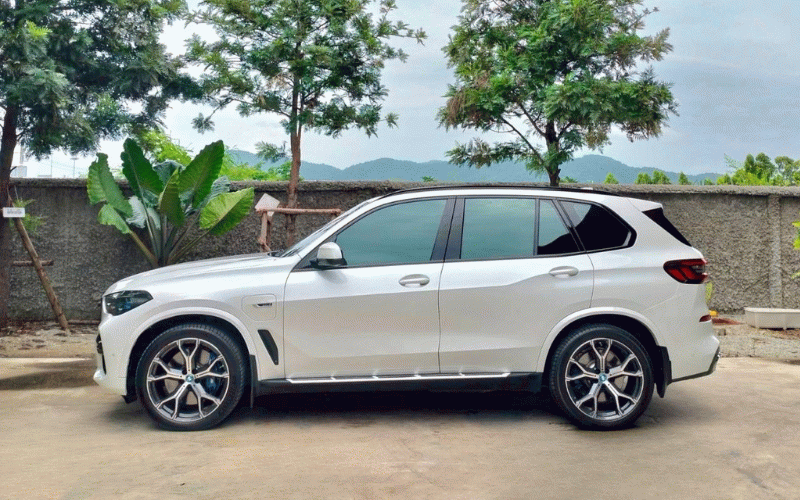 ภาพ3 บีเอ็มดับบลิว เอ็กซ์5 xDrive 45e M Sport ปี 2023
