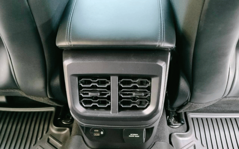 ภาพ20 ฟอร์ด เรนเจอร์ RAPTOR 3.0 V6 TWIN-TURBO ปี 2023