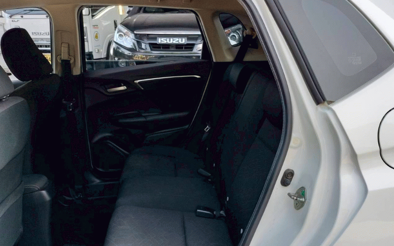 ภาพ13 ฮอนด้า แจ๊ส 1.5 SV ปี 2014