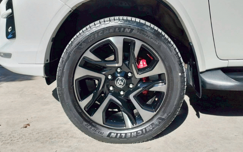 ภาพ4 โตโยต้า ฟอร์จูนเนอร์ 2.8 GR SPORT 4WD ปี 2023