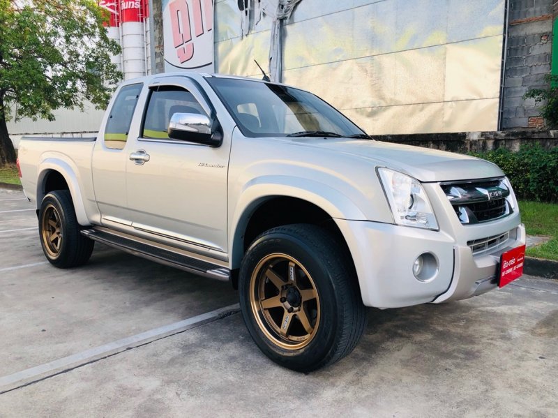 2011 Isuzu D-MAX Hi-Lander CAB