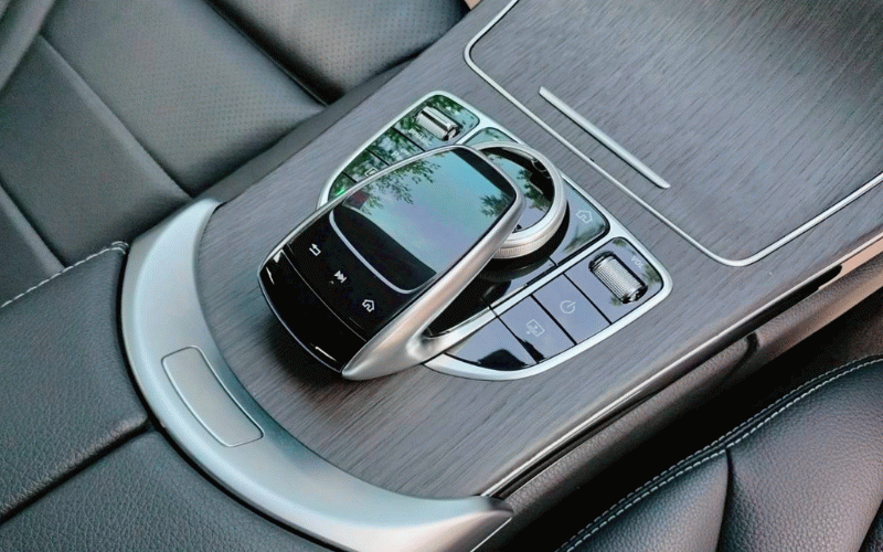 ภาพ13 เมอร์เซเดส-เบนซ์ ซี-คลาส C220d AVANT-GARDE ปี 2019