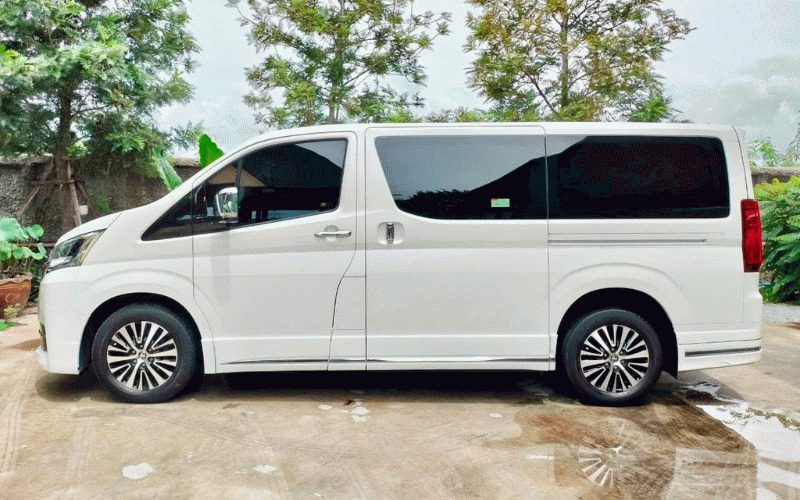 ภาพ3 โตโยต้า มาเจสตี้ 2.8 PREMIUM ปี 2020