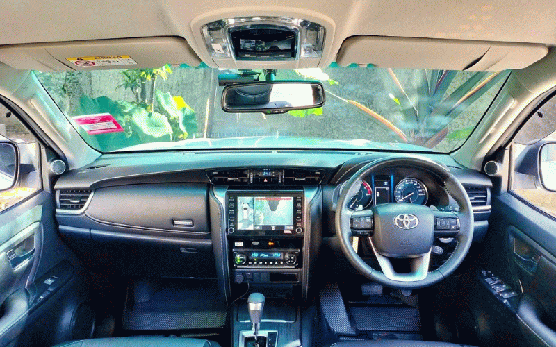 ภาพ7 โตโยต้า ฟอร์จูนเนอร์ 2.4 Legender V 2WD ปี 2022