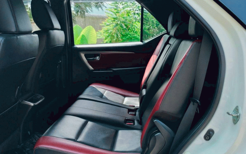 ภาพ17 โตโยต้า ฟอร์จูนเนอร์ 2.4 Legender 2WD ปี 2023