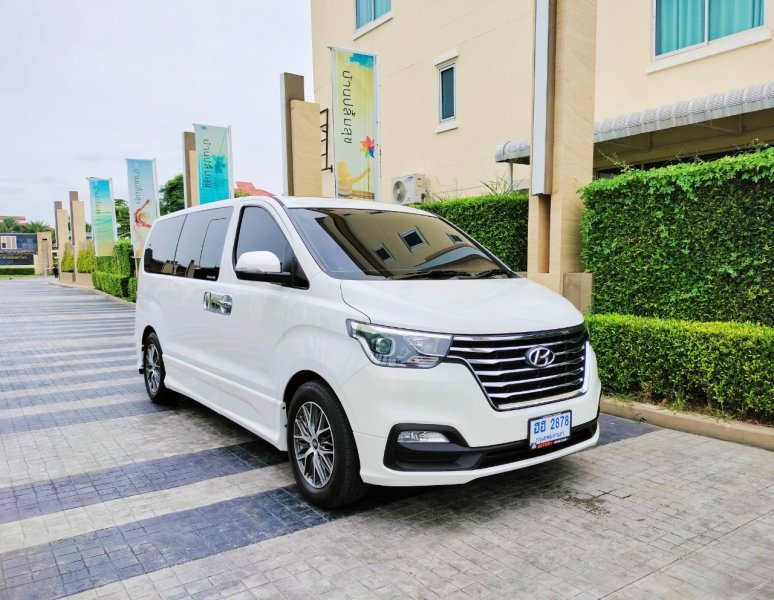 2019 Hyundai H1 2.5 Limited III