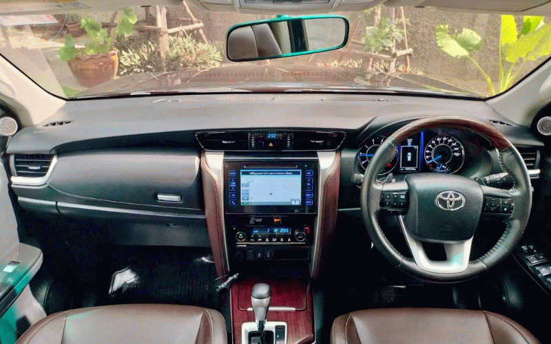 ภาพ7 โตโยต้า ฟอร์จูนเนอร์ 2.4 V 2WD ปี 2017