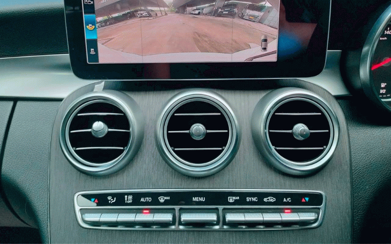 ภาพ15 เมอร์เซเดส-เบนซ์ ซี-คลาส C220d AVANT-GARDE ปี 2019