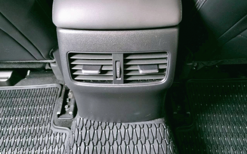 ภาพ17 มาสด้า 3 2.0 SP ปี 2022