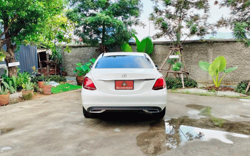 ภาพ23 เมอร์เซเดส-เบนซ์ ซี-คลาส C220d AVANT-GARDE ปี 2019