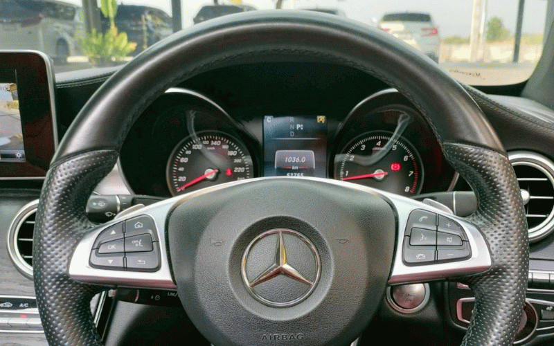 ภาพ8 เมอร์เซเดส-เบนซ์ ซี-คลาส C250 COUPE AMG ปี 2017