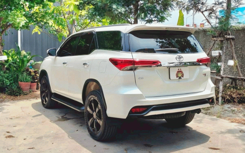 ภาพ25 โตโยต้า ฟอร์จูนเนอร์ 2.8 TRD 2WD ปี 2017
